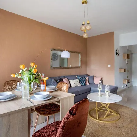 Epsom By Interhome Apartman *